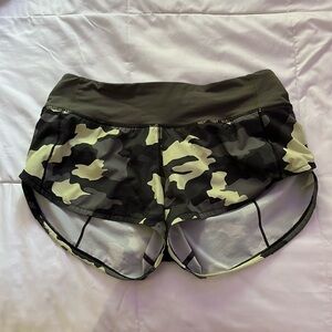Lululemon Green Camo Speed Ups